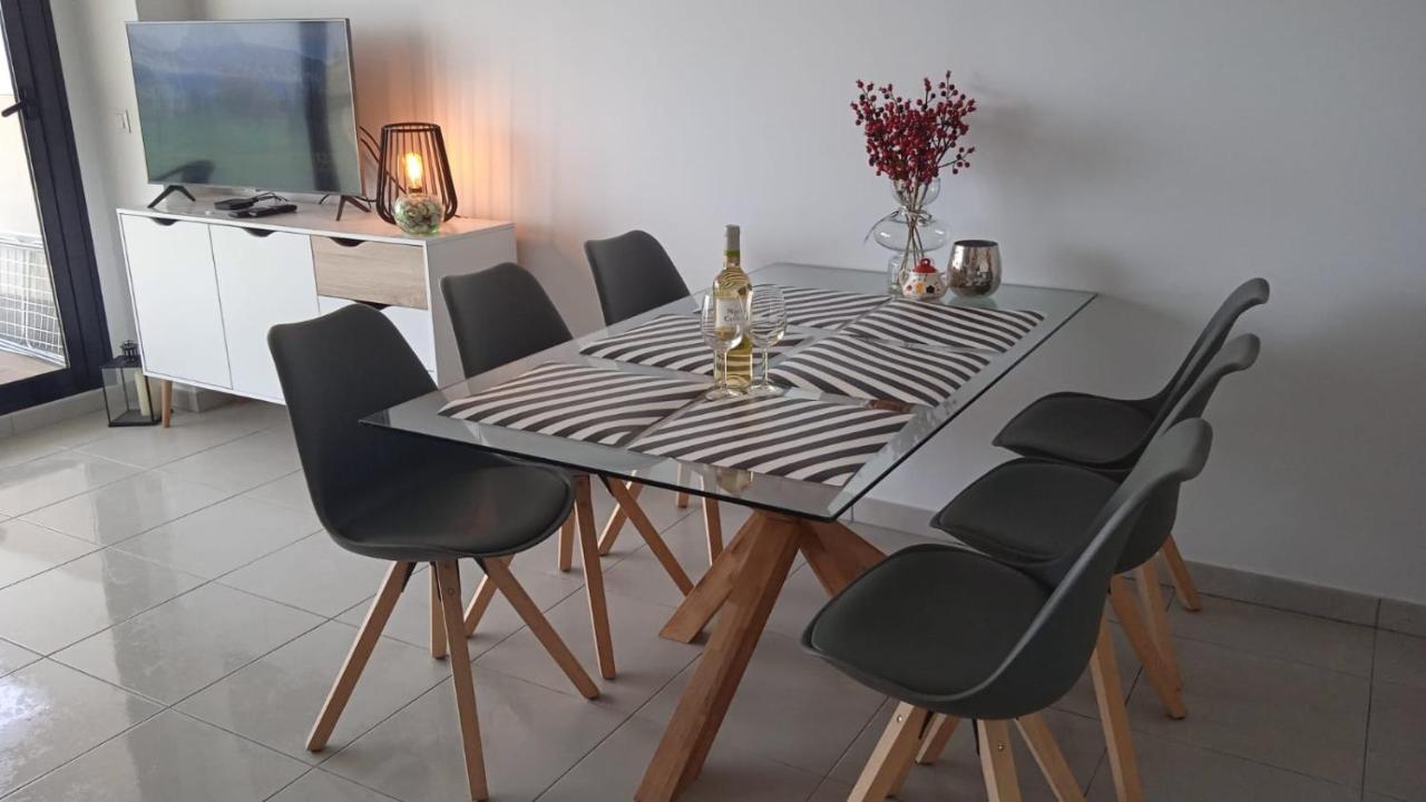 Sea View And Ifach Calpe Apartment ภายนอก รูปภาพ